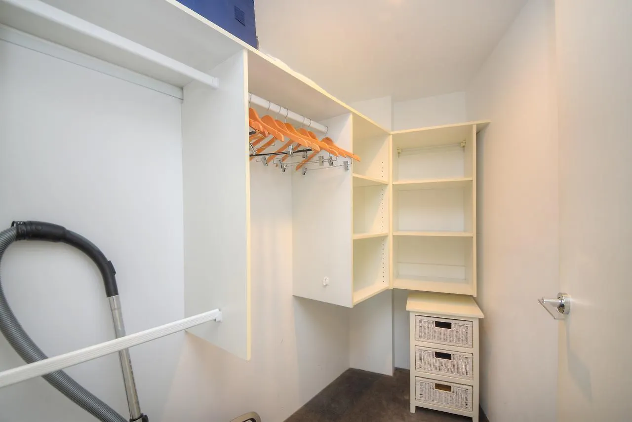 Private Apartment With Ocean Views At Q1 Resort Gold Coast 0*,